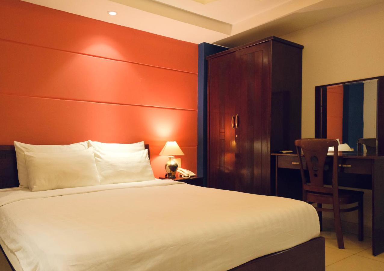 Yaya Sai Gon Hotel Bui Vien Walking Street Ho Chi Minh-Byen Eksteriør billede