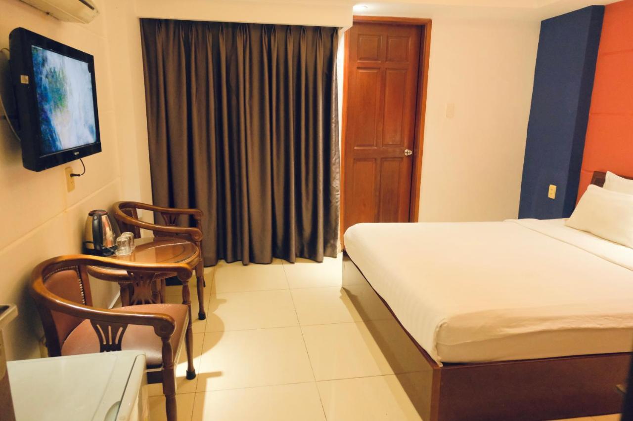 Yaya Sai Gon Hotel Bui Vien Walking Street Ho Chi Minh-Byen Eksteriør billede